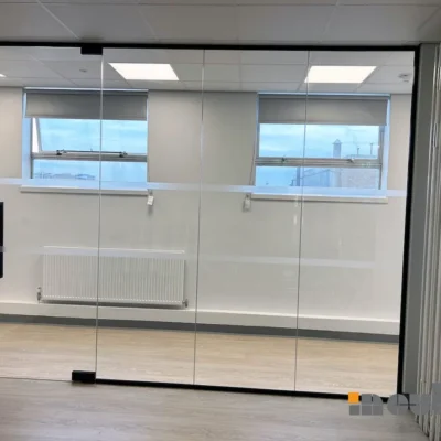 Frameless Glass Partition Wall with Frameless Glass Door
