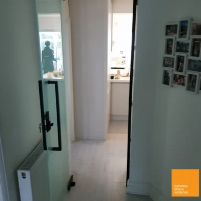 Frameless Glass Single Door