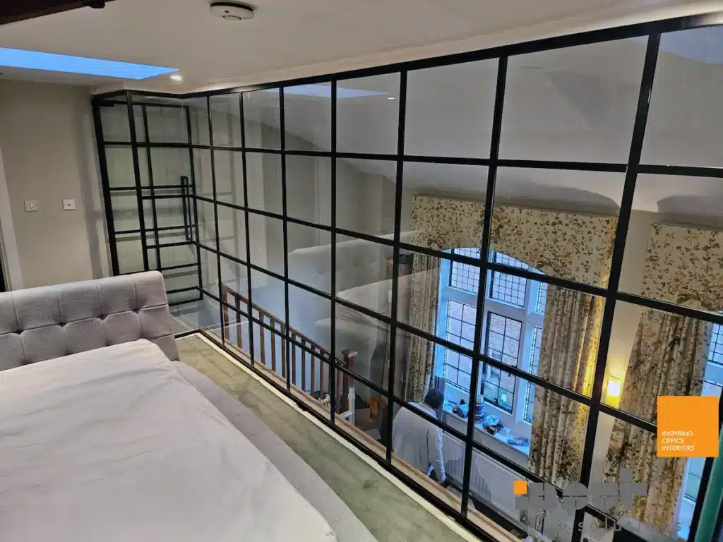 Aluminium Glass Wall with Door