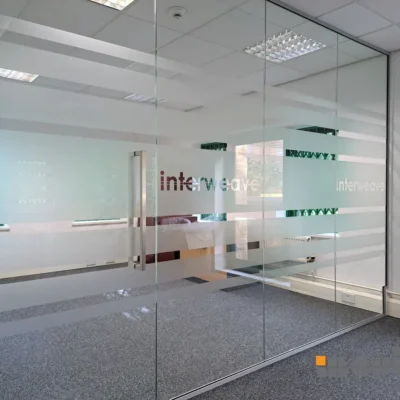 Glass Partitioning with Manifestation Design